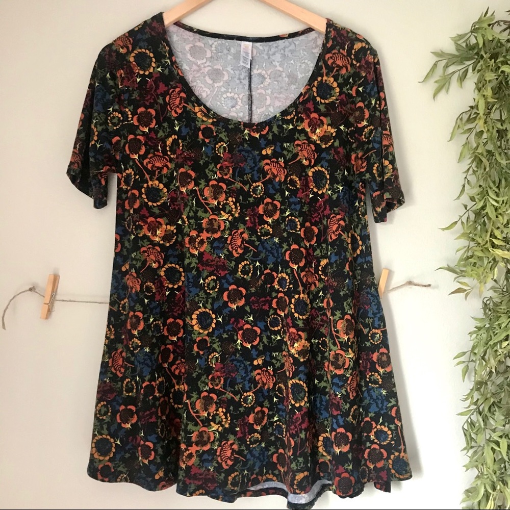 🌻3/$20 Lularoe Wildflowers Perfect T Size S
